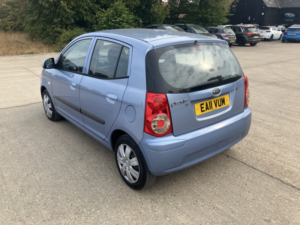 2011 Kia Picanto 1.1 2 Automatic in Blue — image 3