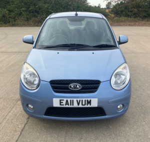 2011 Kia Picanto 1.1 2 Automatic in Blue — image 4