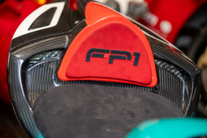 2001 Petronas Fp1 *pdi Miles- Road Registered* in Green — image 5