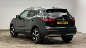2019 Nissan Qashqai 1.5 Dci Tekna in Black — image 2