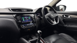 2019 Nissan Qashqai 1.5 Dci Tekna in Black — image 5