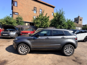 2016 Land Rover Range Rover Evoque Td4 Se Tech in Grey — image 3