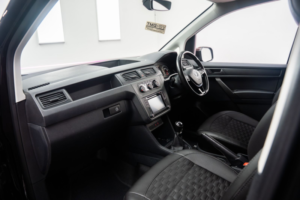 2020 Volkswagen Caddy 2.0 Tdi Caddy Highline Panel Van 5dr Diesel Manual Swb Euro 6 Tmg R in Purple — image 6