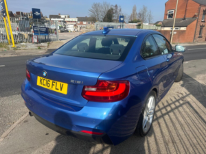 2015 BMW 2 Series 1.5 218i M Sport Euro 6 (s/s) 2dr in Blue — image 3