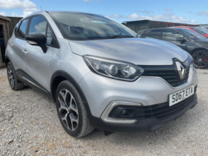 2017 Renault Captur 1.5 Dci Energy Dynamique Nav Euro 6 (s/s) 5dr in Silver — image 5