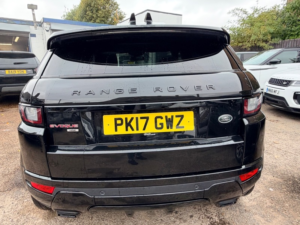 2017 Land Rover Range Rover Evoque Td4 Hse Dynamic in Black — image 3