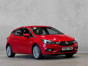 2017 Vauxhall Astra 1.4i Turbo Elite Euro 6 5dr in Red — image 6