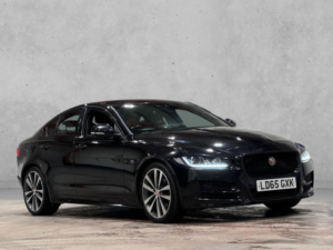 2015 Jaguar Xe 2.0d R-Sport Auto Euro 6 (s/s) 4dr in Black — image 6