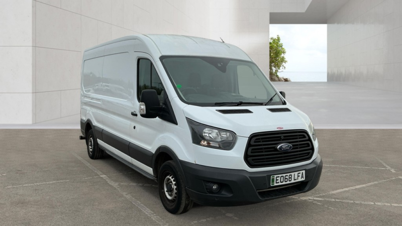 2018 Ford Transit 2.0 310 Ecoblue in White — image 1