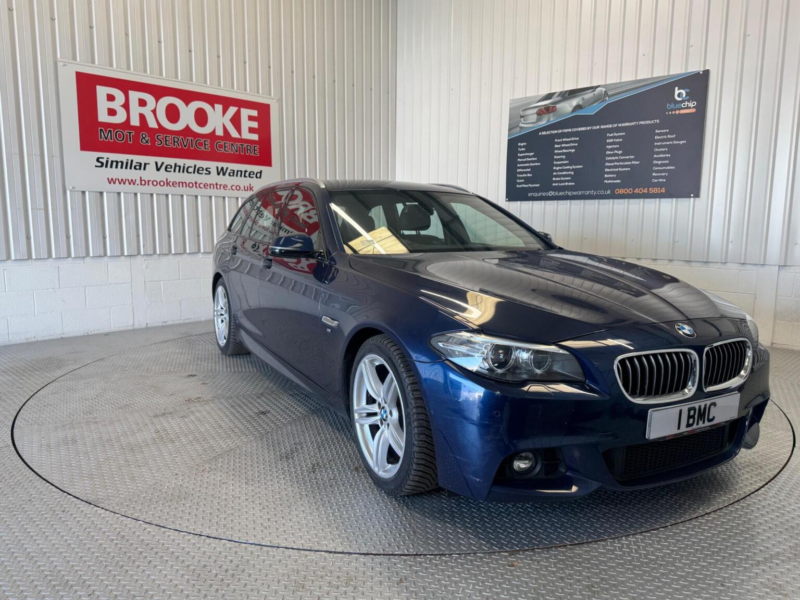 2016 BMW 5 Series 2.0 520d M Sport Touring Auto Euro 6 (s/s) 5dr in Blue — image 1