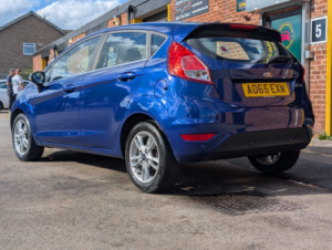 2015 Ford Fiesta 1.5 Tdci Zetec in Blue — image 2