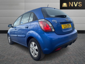 2011 Kia Rio 1.4 2 Ipd in Blue — image 5