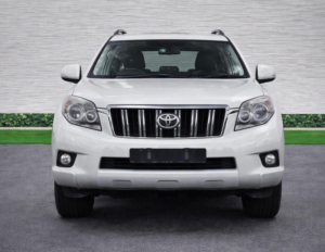 2012 Toyota Land Cruiser 3.0 D-4d Lc5 Auto 4WD Euro 5 5dr in Silver — image 5