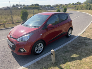 2017 Hyundai I10 1.0 I10 Go! 1.0 in Red — image 5