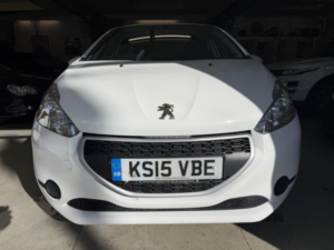 2015 Peugeot 208 1.2 Vti Puretech Access+ in White — image 4