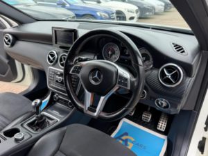 2013 Mercedes-Benz A Class 1.5 A180 Cdi Amg Sport Euro 5 (s/s) 5dr in White — image 3