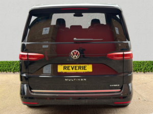 2024 Volkswagen Multivan 1.4 Tsi 13kwh Style Long MPV 5dr Petrol Plug-In Hybrid DSG Euro 6 (s/s) (218 Ps) in Black — image 6