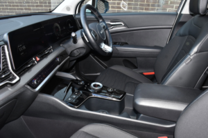 2023 Kia Sportage 1.6 H T-Gdi 3 SUV 5dr Petrol Hybrid Auto Euro 6 (s/s) (226 Bhp) in White — image 3