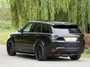 2013 Land Rover Range Rover Sport 3.0 Sd V6 Hse in Black — image 2