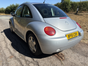 2002 Volkswagen Beetle 2.0 in Silver — image 3