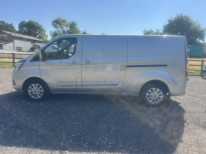 2023 Ford Transit Custom 2.0 Transit Custom Limited Van 320 L2 2.0l Ecoblue 130ps Fwd 6 Speed Automatic in Silver — image 4