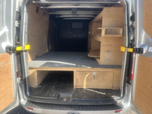 2023 Ford Transit Custom 2.0 Transit Custom Limited Van 320 L2 2.0l Ecoblue 130ps Fwd 6 Speed Automatic in Silver — image 6