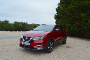 2019 Nissan Qashqai 1.3 Dig-T Tekna in Red — image 2