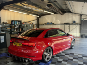 2016 Audi S3 2.0 Tfsi in Red — image 3