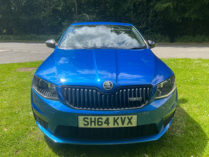 2014 Skoda Octavia 2.0 Tdi Vrs in Blue — image 3