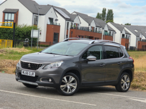 2016 Peugeot 2008 1.6 Bluehdi Allure SUV 5dr Diesel Manual Euro 6 (100 Ps) in Grey — image 3