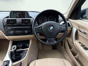 2013 BMW 1 Series 2.0 120d Se Xdrive Euro 5 (s/s) 5dr in Black — image 4
