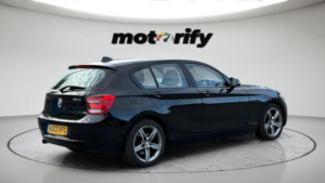 2013 BMW 1 Series 2.0 120d Se Xdrive Euro 5 (s/s) 5dr in Black — image 5