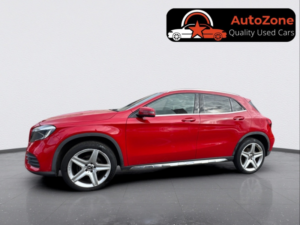 2019 Mercedes-Benz Gla 1.6 Gla200 Amg Line in Red — image 4