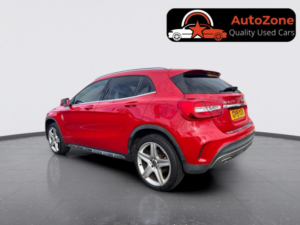 2019 Mercedes-Benz Gla 1.6 Gla200 Amg Line in Red — image 6
