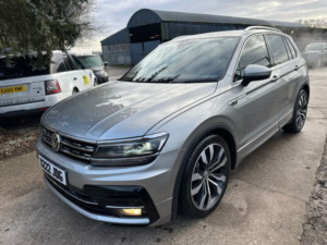 2018 Volkswagen Tiguan 2.0 Tdi R-Line in Silver — image 6