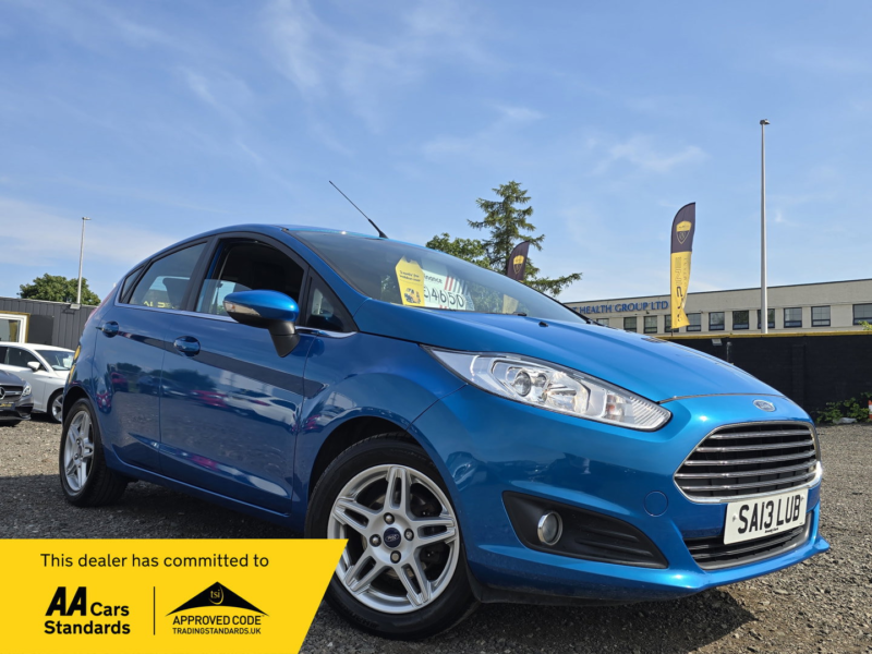 2013 Ford Fiesta 1.25 Zetec Hatchback 5dr Petrol Manual Euro 5 (82 Ps) in Blue — image 1