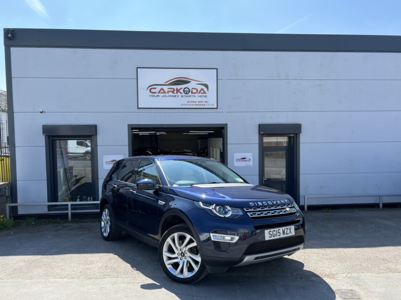 2015 Land Rover Discovery Sport 2.2 Sd4 Hse Luxury in Blue — image 1