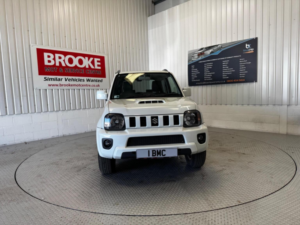 2015 Suzuki Jimny 1.3 Vvt Sz4 4WD Euro 5 3dr in White — image 5