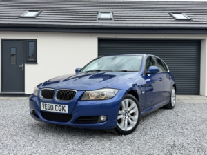 2010 BMW 3 Series 3.0 330d Se Saloon in Blue — image 2