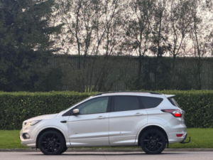 2017 Ford Kuga 2.0 Tdci St-Line X Powershift AWD Euro 6 (s/s) 5dr in Silver — image 3