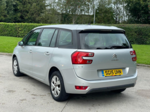 2015 Citroen Grand C4 Picasso 1.6 E-Hdi Vtr+ Etg6 Euro 5 (s/s) 5dr in Silver — image 5