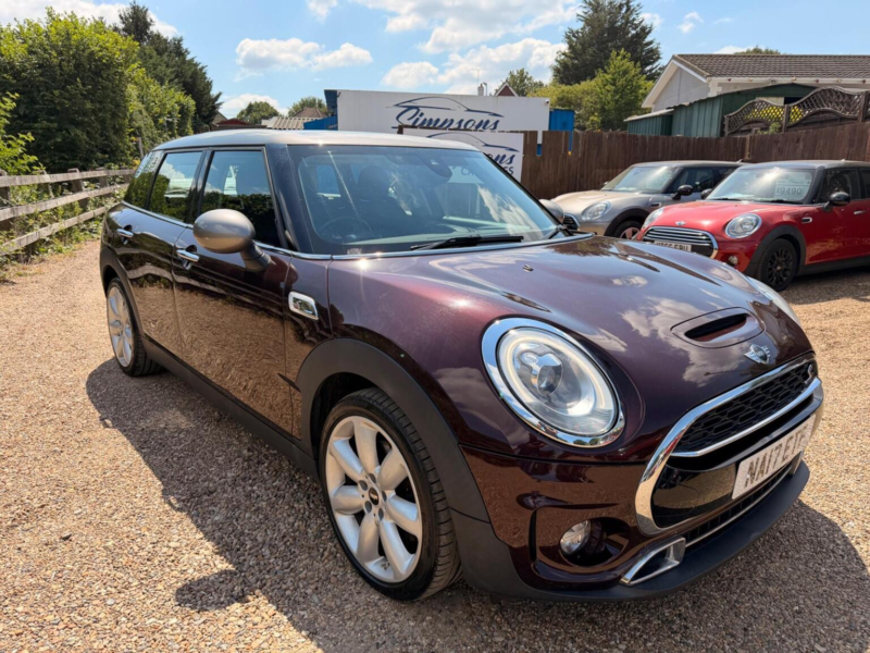 2017 MINI Clubman 2.0 Cooper S Euro 6 (s/s) 6dr in Red — image 1