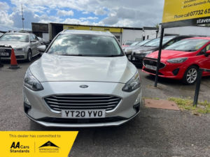 2020 Ford Focus Zetec Tdci in Silver — image 5