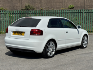 2011 Audi A3 2.0 Tdi in White — image 4