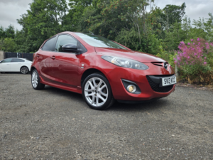 2013 Mazda Mazda2 1.3 Venture in Red — image 2