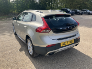 2017 Volvo V40 Cross Country 1.5 Cross Country Pro T3 Automatic in Gold — image 4