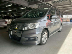 2011 Honda Stepwagon 2.0 Spada S 5dr 8 Seats in Grey — image 6