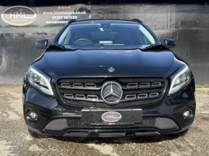 2019 Mercedes-Benz Gla 1.6 Gla180 Urban Edition in Black — image 5