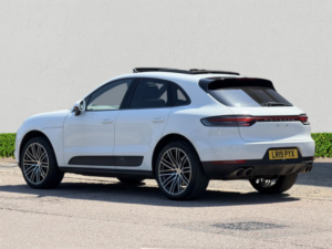 2019 Porsche Macan 3.0t V6 S SUV 5dr Petrol Pdk 4WD Euro 6 (s/s) (354 Ps) in White — image 5