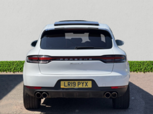 2019 Porsche Macan 3.0t V6 S SUV 5dr Petrol Pdk 4WD Euro 6 (s/s) (354 Ps) in White — image 6